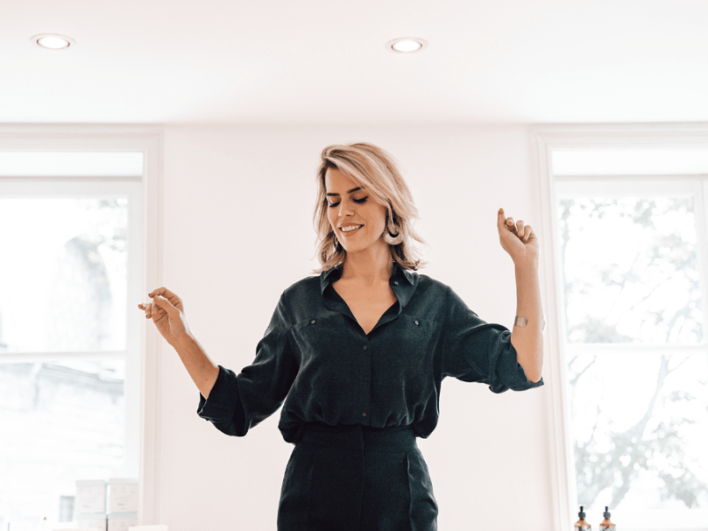 Hoe je als vrouw alles krijgt wat je wil: de kracht van vrouwelijkheid (met gratis&nbsp;checklist)